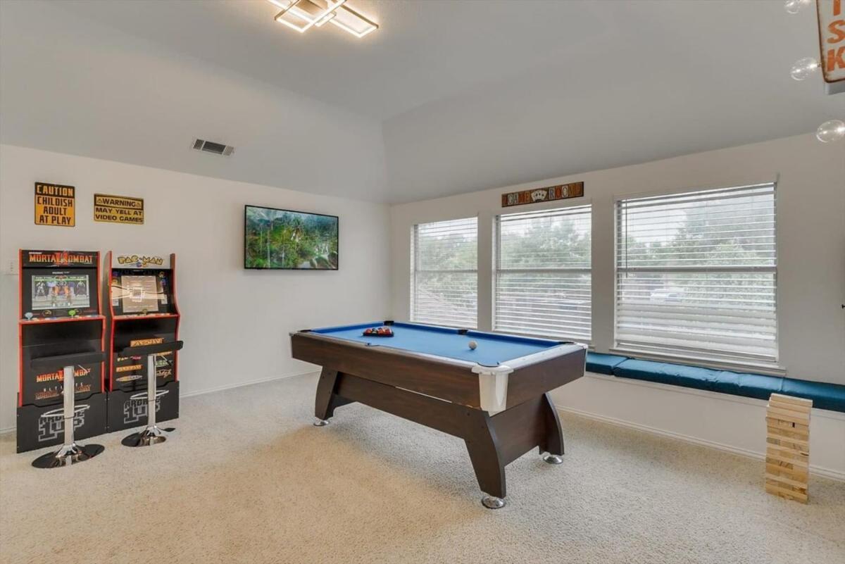 6Br 3,5Ba Home Pool, Hot Tub, Game Room -16 Guests Sachse Bagian luar foto