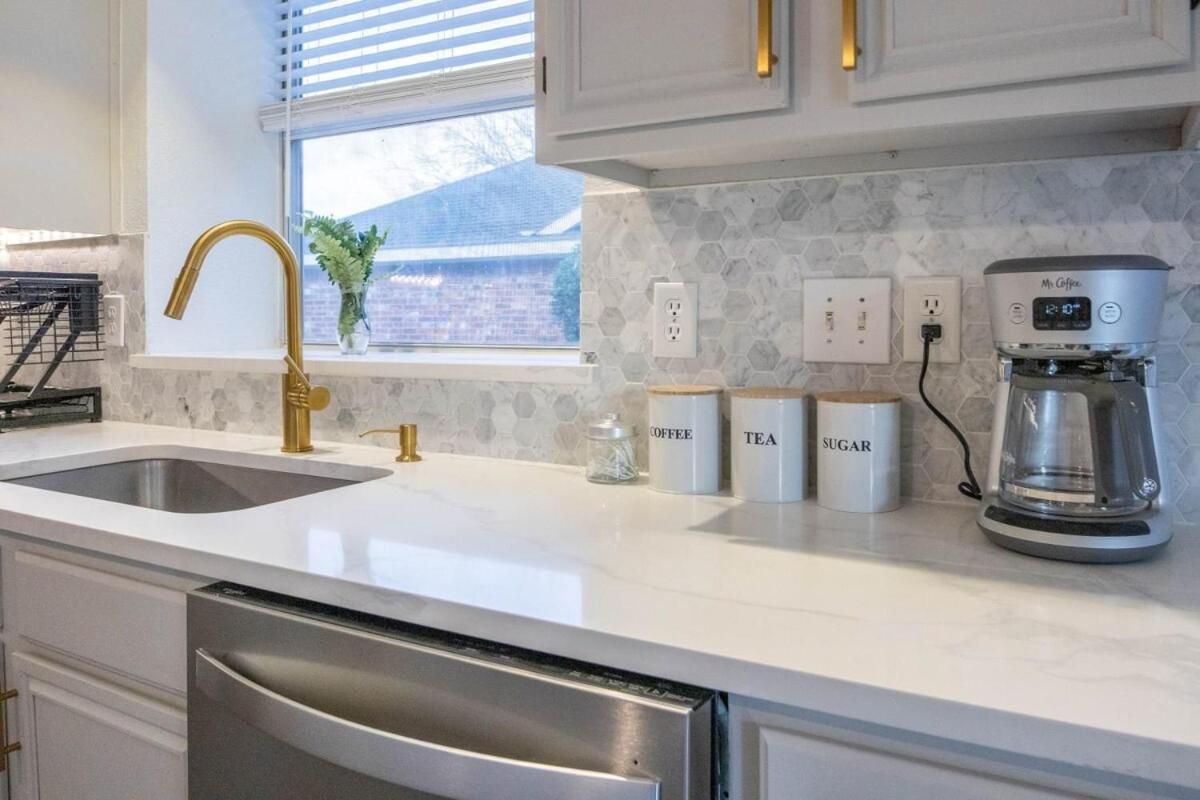 6Br 3,5Ba Home Pool, Hot Tub, Game Room -16 Guests Sachse Bagian luar foto
