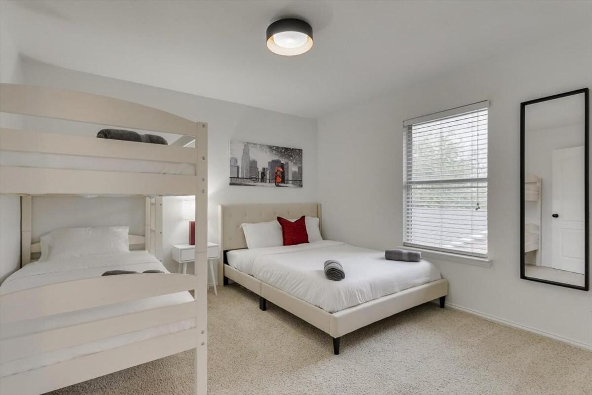 6Br 3,5Ba Home Pool, Hot Tub, Game Room -16 Guests Sachse Bagian luar foto