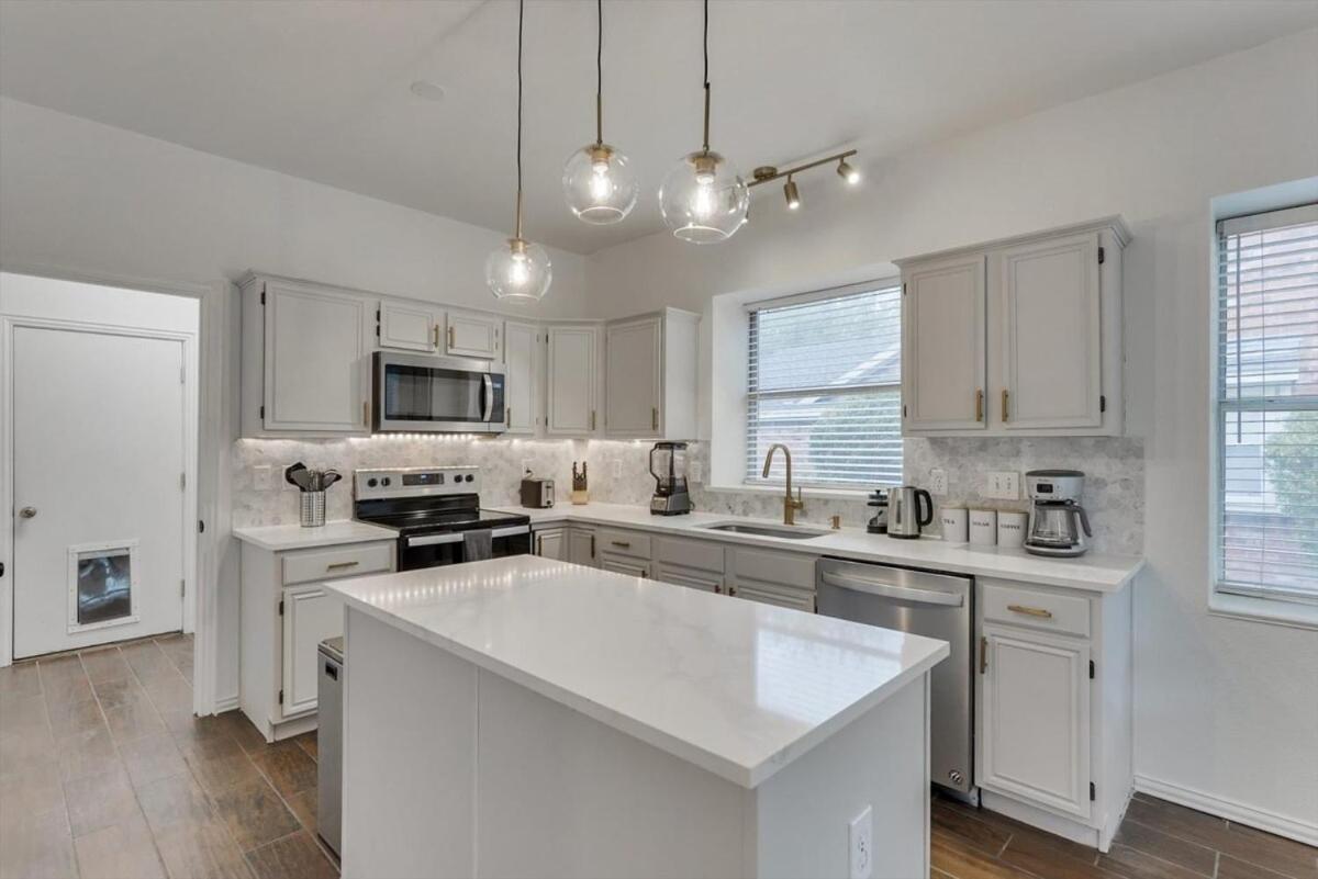 6Br 3,5Ba Home Pool, Hot Tub, Game Room -16 Guests Sachse Bagian luar foto